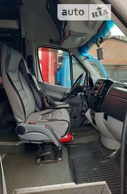 Міський автобус Volkswagen Crafter 2012 в 