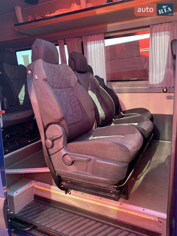 Микроавтобус Volkswagen Crafter 2016 в Ровно