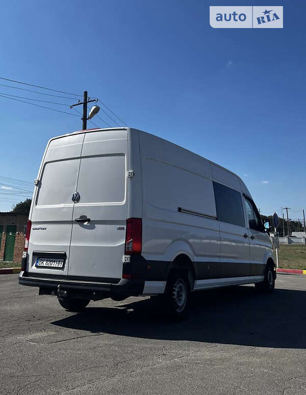 Грузопассажирский фургон Volkswagen Crafter 2018 в Киеве