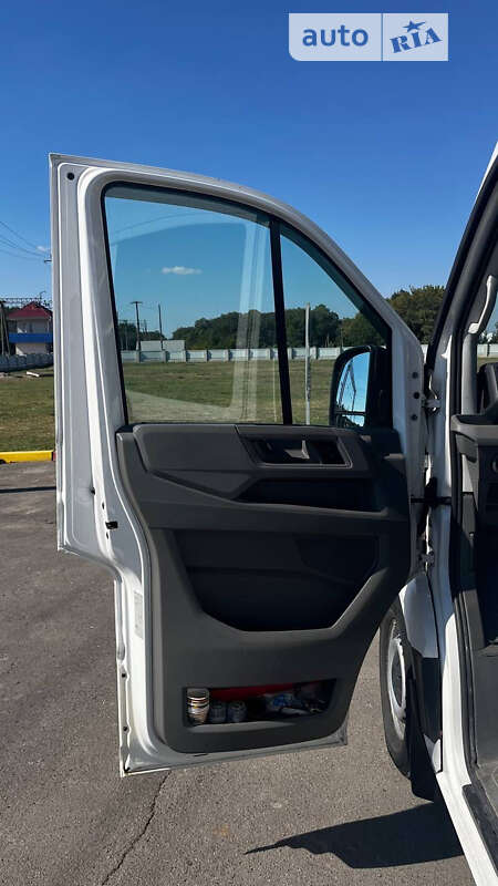 Грузопассажирский фургон Volkswagen Crafter 2018 в Киеве
