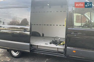 Грузовой фургон Volkswagen Crafter 2019 в 