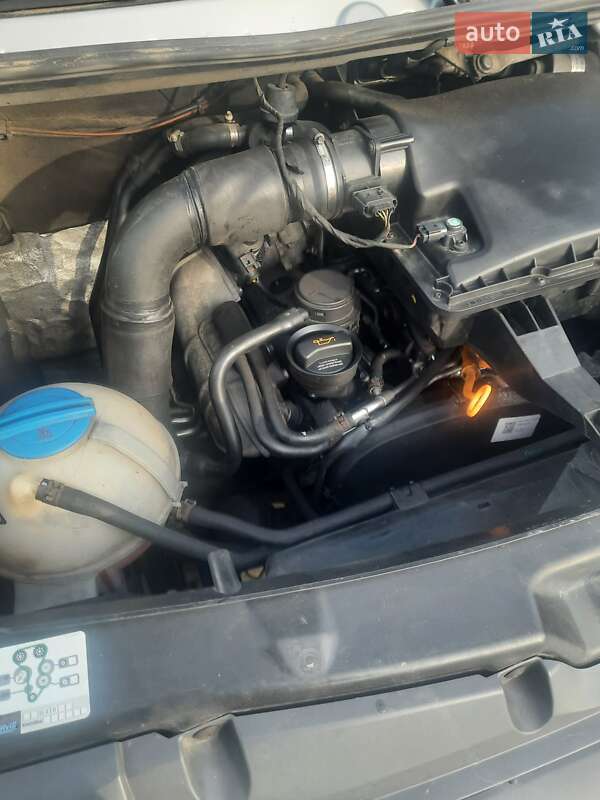 Микроавтобус Volkswagen Crafter 2008 в Стрые