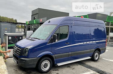 Вантажний фургон Volkswagen Crafter 2014 в Чернівцях