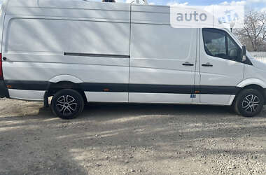 Грузовой фургон Volkswagen Crafter 2013 в Покровске