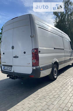 Грузовой фургон Volkswagen Crafter 2012 в Киеве