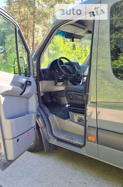 Городской автобус Volkswagen Crafter 2015 в Ковеле