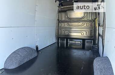 Вантажний фургон Volkswagen Crafter 2020 в Бродах