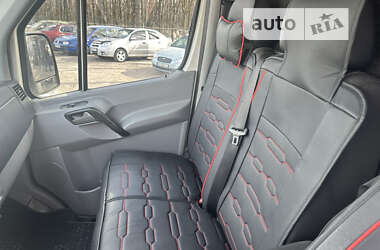 Вантажний фургон Volkswagen Crafter 2013 в Покровську