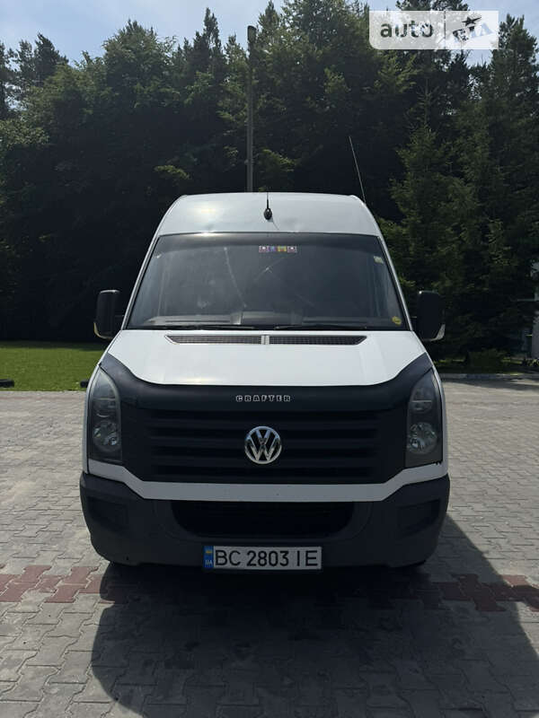 Вантажопасажирський фургон Volkswagen Crafter 2014 в Львові