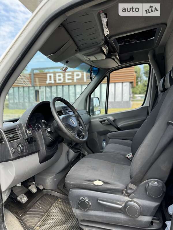 Тентований Volkswagen Crafter 2016 в Києві фото 21 Тентований Volkswagen Crafter 2016 в Києві