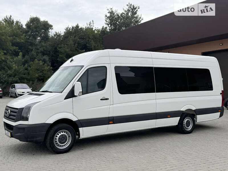 Туристический / Междугородний автобус Volkswagen Crafter 2011 в Староконстантинове