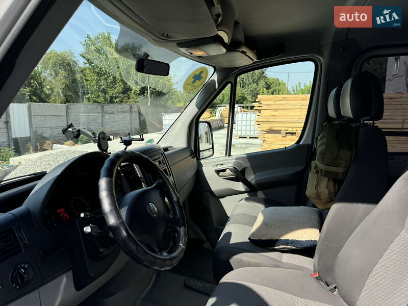 Микроавтобус Volkswagen Crafter 2012 в Апостолово