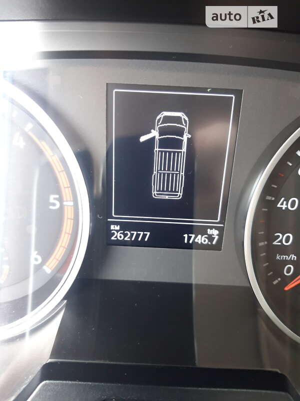 Грузопассажирский фургон Volkswagen Crafter 2018 в Киеве