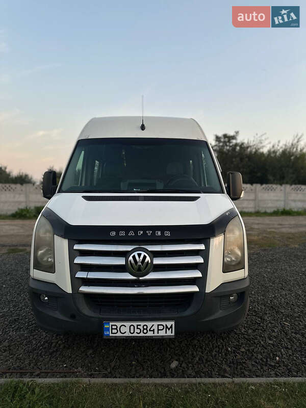 Вантажопасажирський фургон Volkswagen Crafter 2009 в Львові