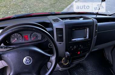 Грузопассажирский фургон Volkswagen Crafter 2008 в Новояворовске