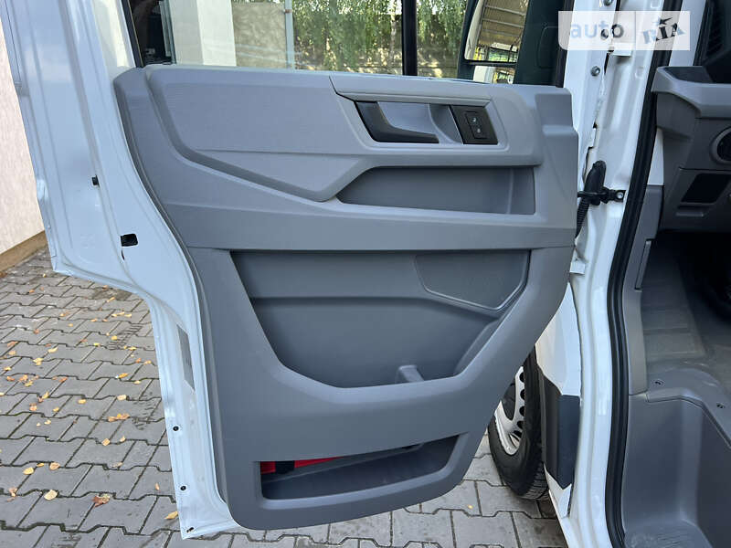 Грузовой фургон Volkswagen Crafter 2020 в Луцке