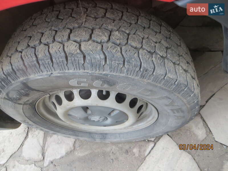 Вантажний фургон Volkswagen Crafter 2016 в Чорткові