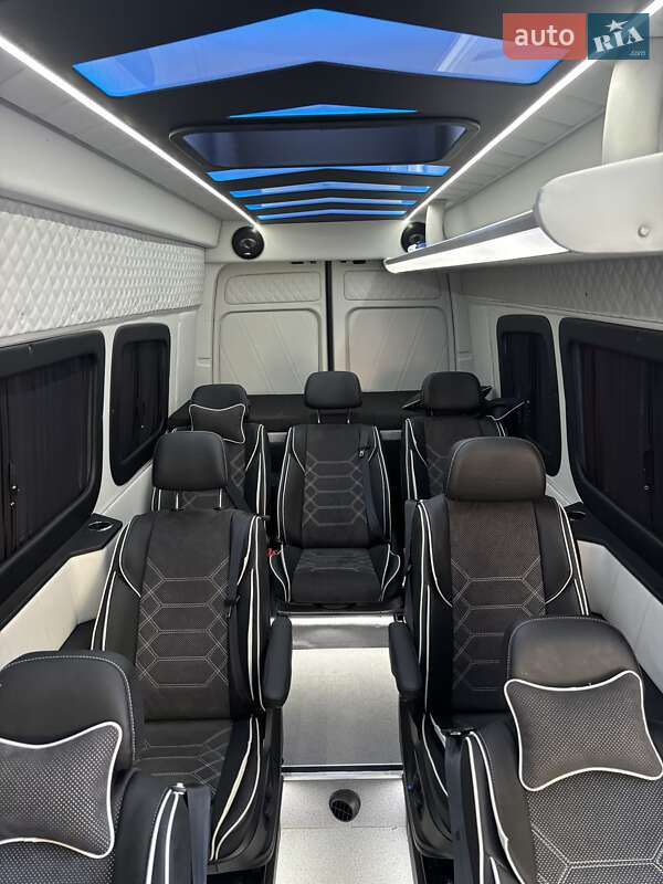 Туристический / Междугородний автобус Volkswagen Crafter 2020 в Киеве фото 12 Туристический / Междугородний автобус Volkswagen Crafter 2020 в Киеве