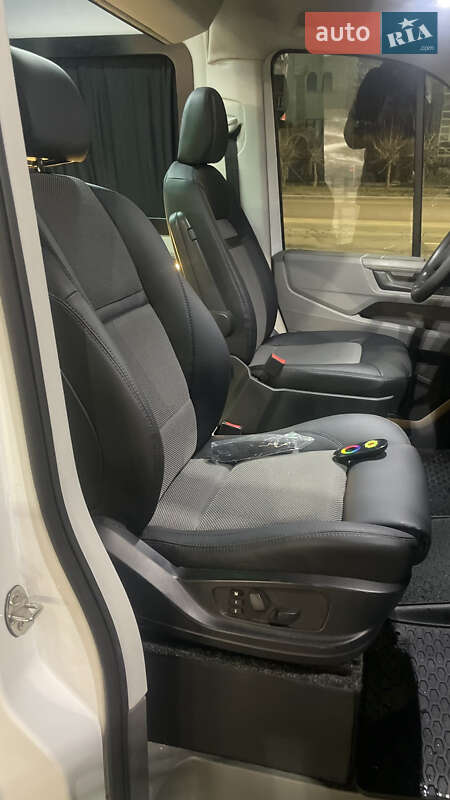 Микроавтобус Volkswagen Crafter 2020 в Киеве