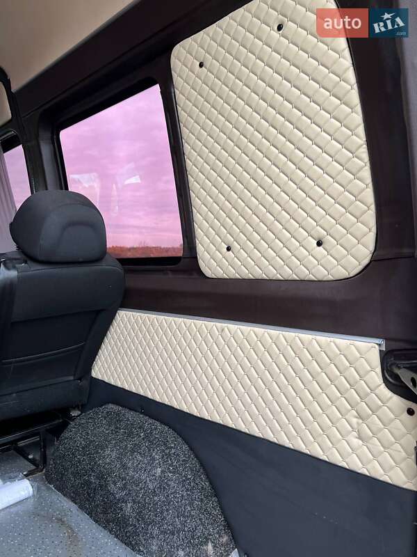 Микроавтобус Volkswagen Crafter 2015 в Березному