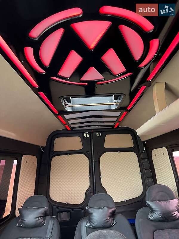 Микроавтобус Volkswagen Crafter 2015 в Березному