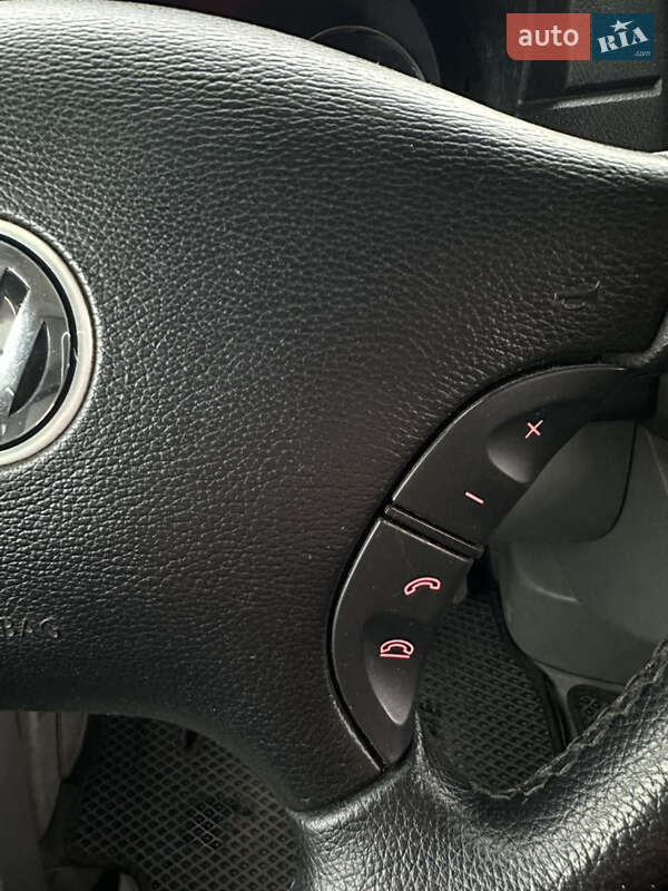 Вантажний фургон Volkswagen Crafter 2008 в Харкові