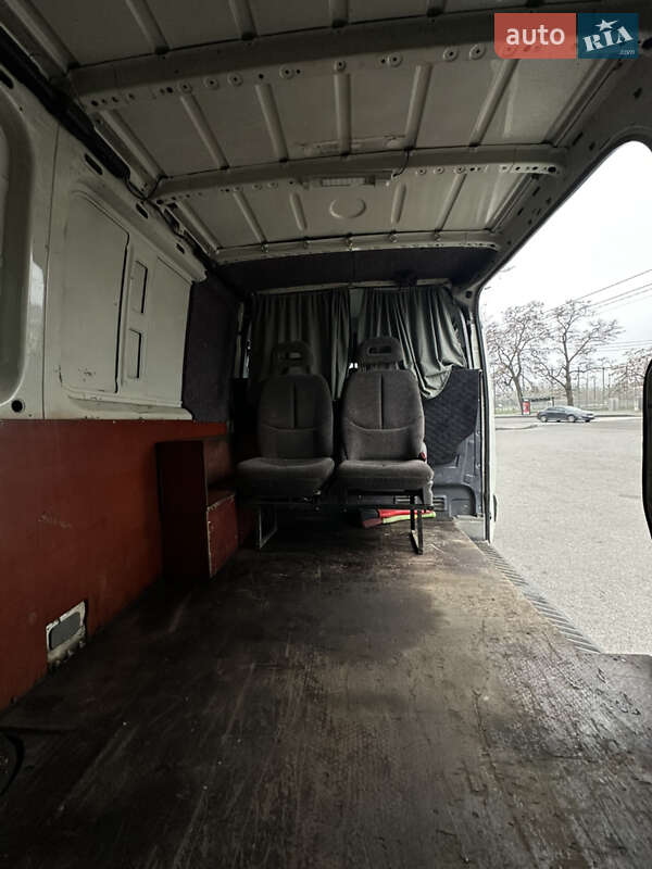 Вантажний фургон Volkswagen Crafter 2008 в Харкові