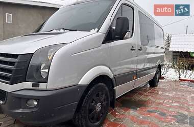 Вантажопасажирський фургон Volkswagen Crafter 2015 в Вінниці