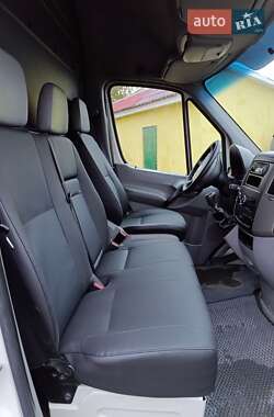 Грузовой фургон Volkswagen Crafter 2008 в Староконстантинове