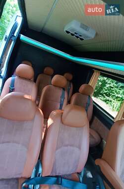 Микроавтобус Volkswagen Crafter 2012 в 