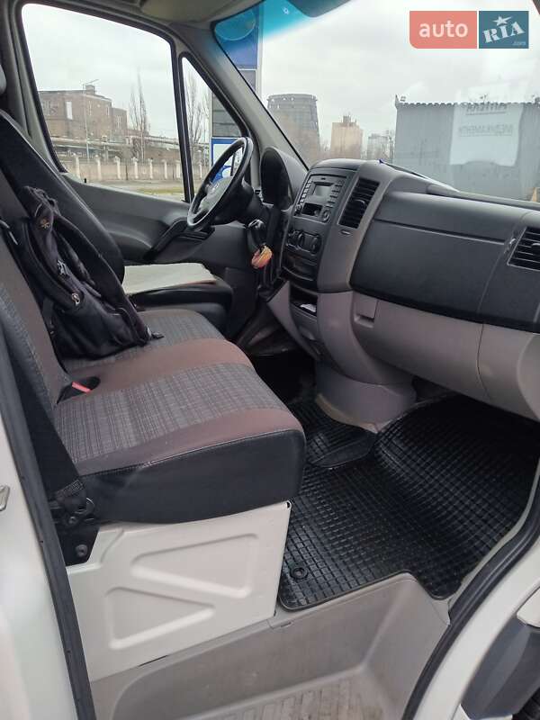 Вантажний фургон Volkswagen Crafter 2016 в Києві фото 15 Вантажний фургон Volkswagen Crafter 2016 в Києві