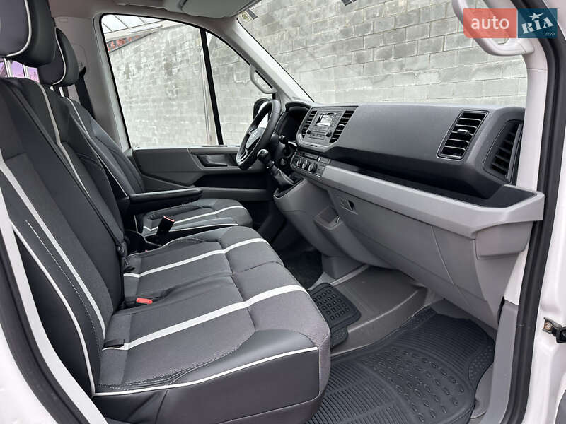 Грузопассажирский фургон Volkswagen Crafter 2018 в Ровно