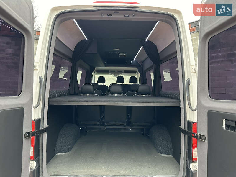 Грузопассажирский фургон Volkswagen Crafter 2018 в Ровно