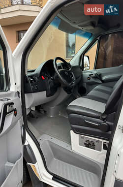 Вантажний фургон Volkswagen Crafter 2012 в Рівному