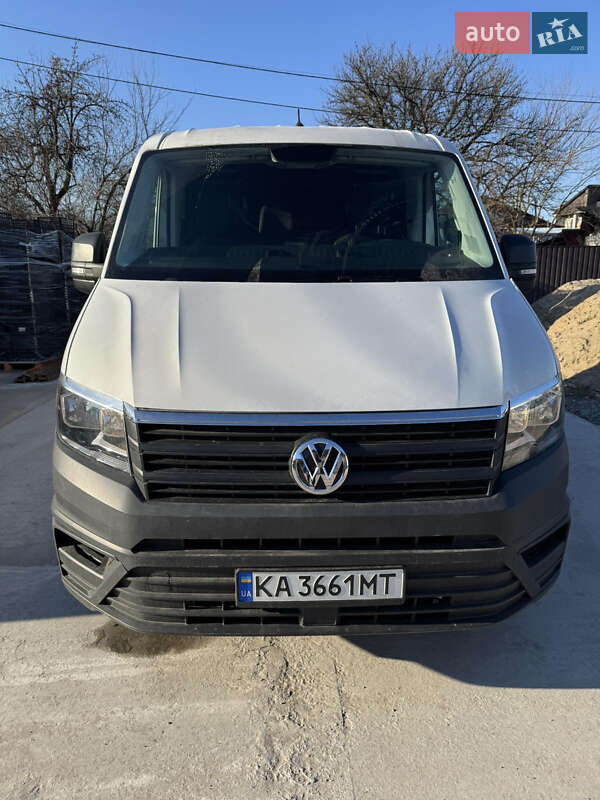Грузовой фургон Volkswagen Crafter 2023 в 