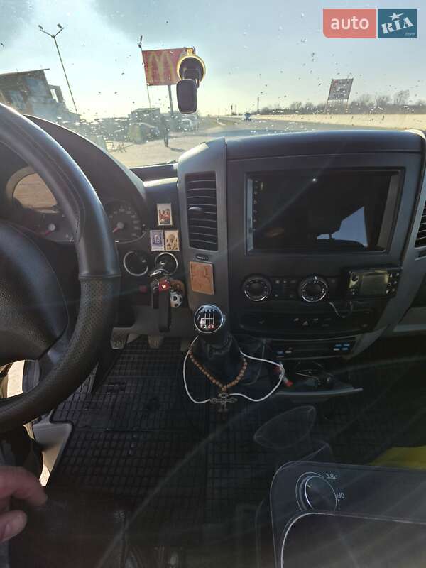 Мікроавтобус Volkswagen Crafter 2013 в Києві