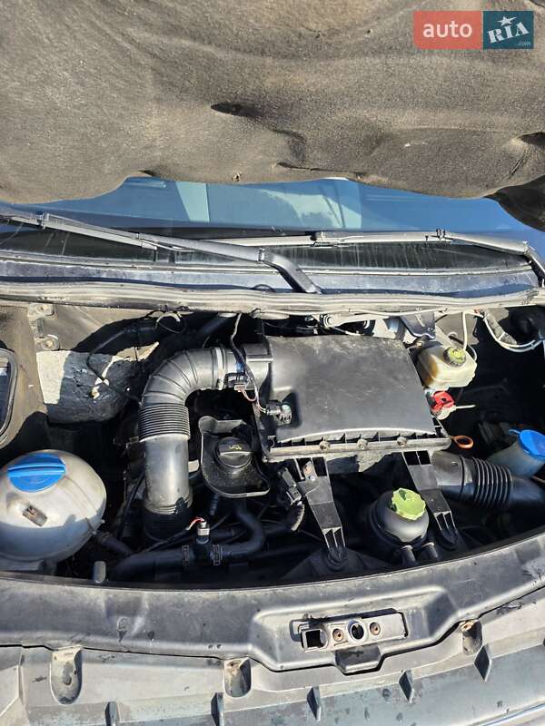 Мікроавтобус Volkswagen Crafter 2013 в Києві