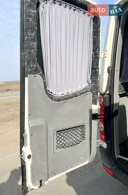 Микроавтобус Volkswagen Crafter 2010 в 