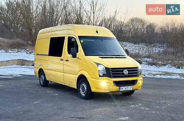 Грузопассажирский фургон Volkswagen Crafter 2015 в Ровно