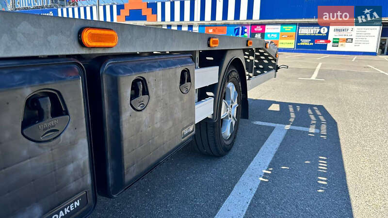 Эвакуатор Volkswagen Crafter 2018 в Ужгороде