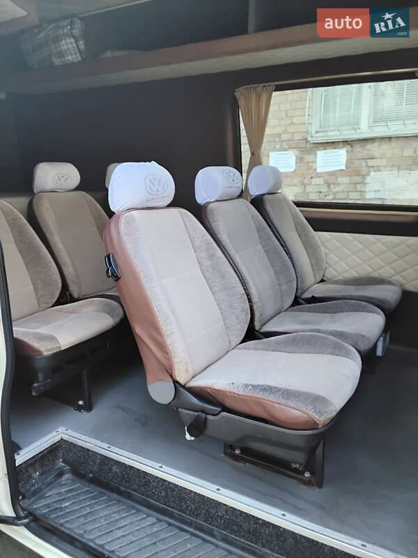 Микроавтобус Volkswagen Crafter 2007 в Киеве