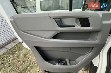 Грузовой фургон Volkswagen Crafter 2020 в 