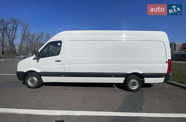 Грузовой фургон Volkswagen Crafter 2013 в 