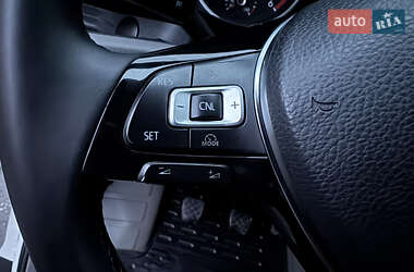 Грузовой фургон Volkswagen Crafter 2018 в 