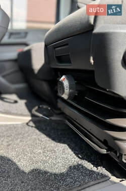 Грузовой фургон Volkswagen Crafter 2021 в 