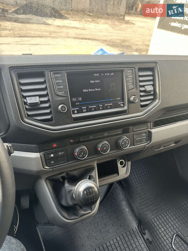 Грузовой фургон Volkswagen Crafter 2018 в Нововолынске