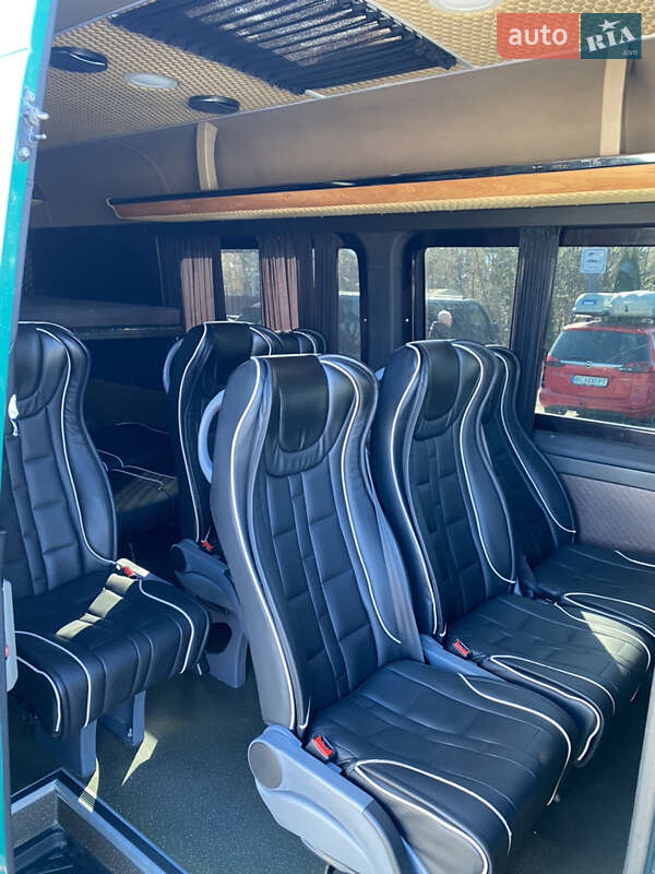 Микроавтобус Volkswagen Crafter 2014 в Ровно