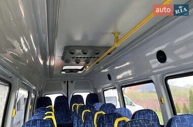 Пригородный автобус Volkswagen Crafter 2014 в 