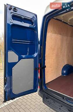 Грузовой фургон Volkswagen Crafter 2019 в 