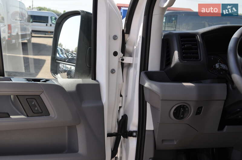 Грузовой фургон Volkswagen Crafter 2021 в Киеве